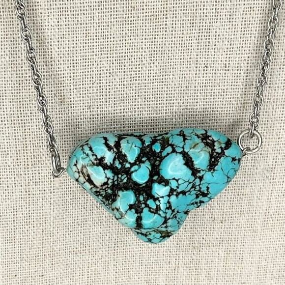 Faux Turquoise Chunk Silver Tone Chain Link Necklace - Picture 2 of 5